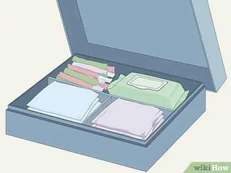 Imagen titulada Make a Period Kit Step 10