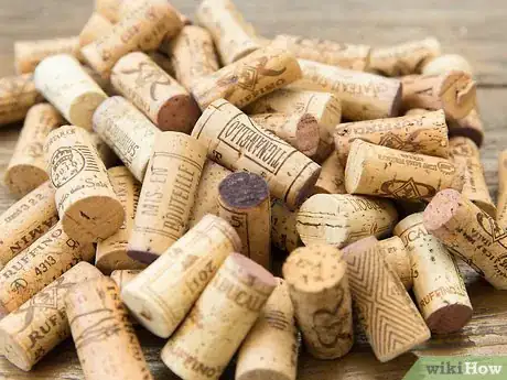 Imagen titulada Make a Bathmat from Corks Step 1