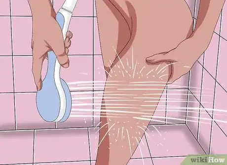 Imagen titulada Take an Epsom Salt Bath Step 11