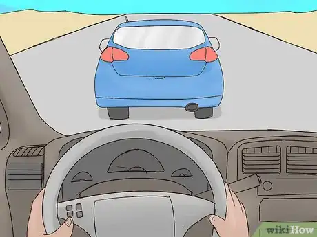 Imagen titulada Use Cruise Control on a Car Step 5