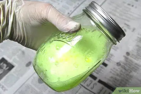 Imagen titulada Make Glow Jars Step 31