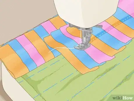 Imagen titulada Make a Rag Rug Step 14