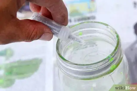 Imagen titulada Make Glow Jars Step 11