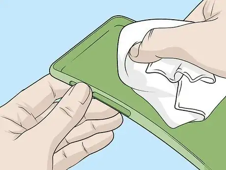 Imagen titulada Disinfect a Phone Step 15