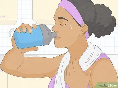 Imagen titulada Drink More Water Without Peeing All the Time Step 1
