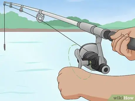 Imagen titulada Cast Spinning Tackle Step 11