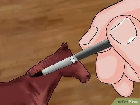 Imagen titulada Paint Miniatures Step 12