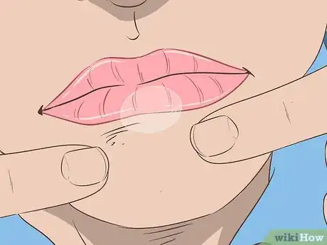 Imagen titulada Cover Up a Cold Sore Step 4