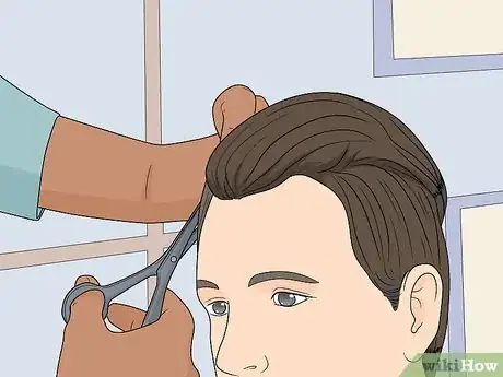 Imagen titulada Grow Out Your Natural Hair Color Step 3