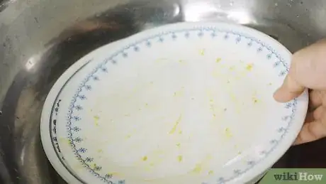 Imagen titulada Wash Dishes Step 3