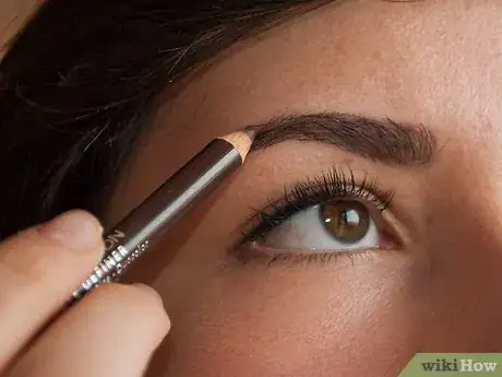 Imagen titulada Look Like Bella Cullen from Breaking Dawn Part 1 Step 10