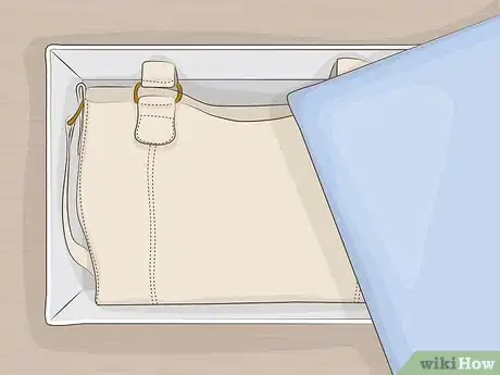 Imagen titulada Remove Jean Stains from Leather Step 12