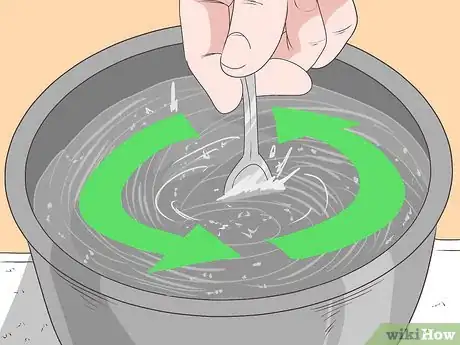 Imagen titulada Get Stuff out of Your Eye Step 7