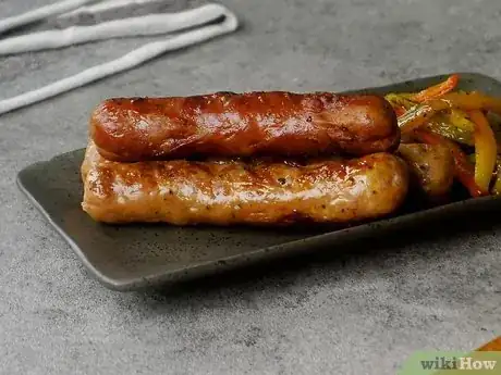 Imagen titulada Grill Sausage Step 13