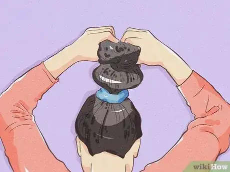 Imagen titulada Do a Doughnut Bun Without a Doughnut Step 8