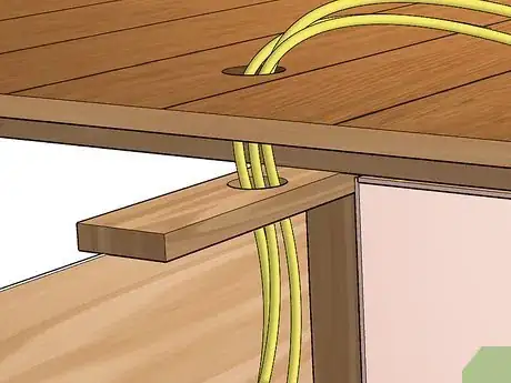 Imagen titulada Install Cabling in a Pre Built Home Step 17