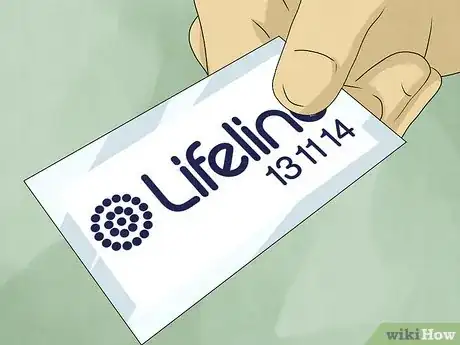 Imagen titulada Get My Girlfriend to Stop Cutting Herself Step 5