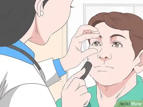 Imagen titulada Get Stuff out of Your Eye Step 4