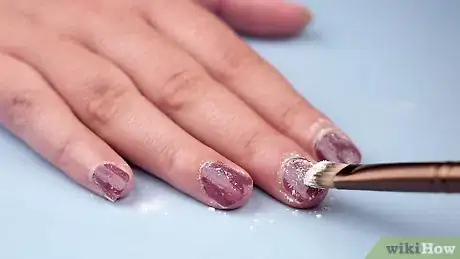 Imagen titulada Make Matte Nail Polish Step 7