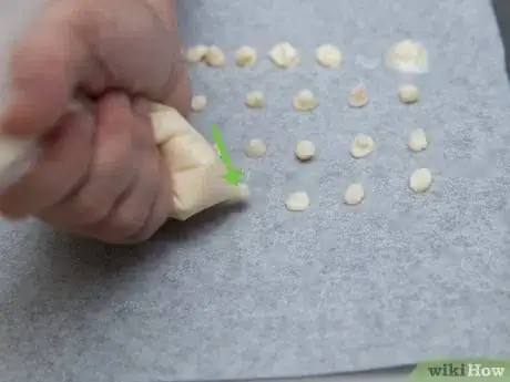 Imagen titulada Make Chocolate Chips Step 16