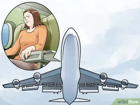 Imagen titulada Overcome a Fear of Flying Step 4