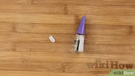 Imagen titulada Apply Fake Nails Without Glue Step 12