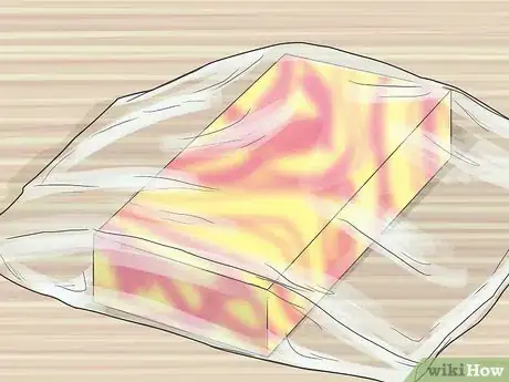 Imagen titulada Wrap Homemade Soap Step 2