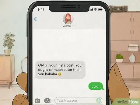 Imagen titulada Annoy Your Girlfriend Through Text Step 2