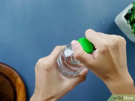 Imagen titulada Open a Bottle of Water Step 13