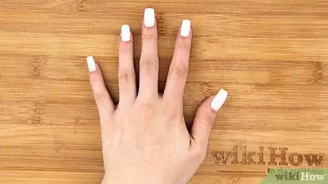 Imagen titulada Apply Fake Nails Without Glue Step 20