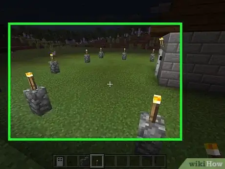 Imagen titulada Have a Safe Shelter in Minecraft Step 2