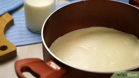 Imagen titulada Make Evaporated Milk Step 3