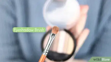Imagen titulada Apply Powder Makeup Step 12
