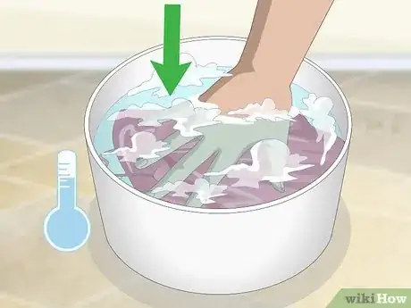 Imagen titulada Clean Satin Step 10