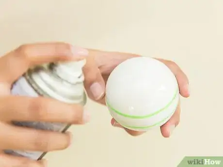 Imagen titulada Make a Pokeball Step 6