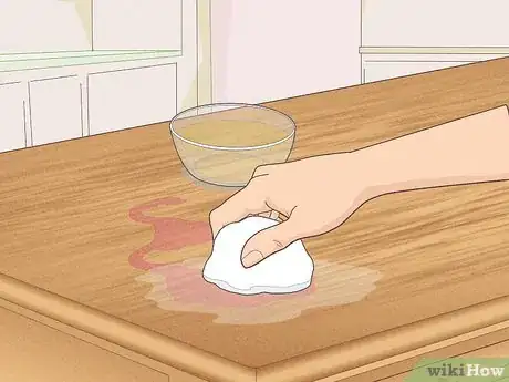 Imagen titulada Remove a Red Wine Stain from a Hardwood Floor or Table Step 3