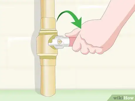 Imagen titulada Fix a Leaky Shower Faucet Step 1