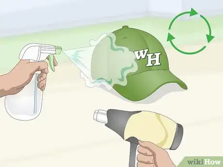 Imagen titulada Shrink a Hat Step 3