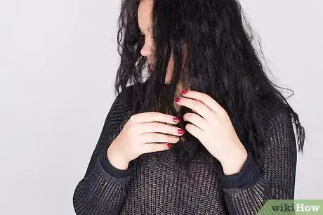 Imagen titulada Care for Permed Hair Step 1
