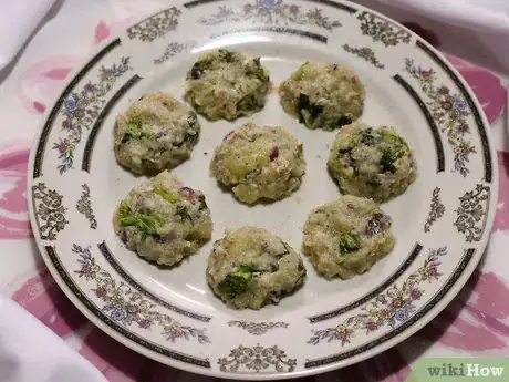 Imagen titulada Make Fish Cakes Step 5