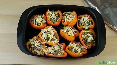 Imagen titulada Cook Stuffed Peppers Step 38