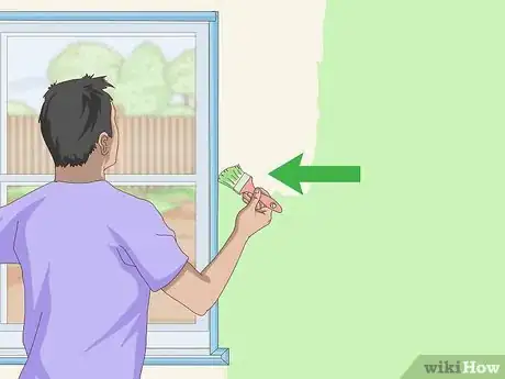 Imagen titulada Create Clean Paint Edges on Interior Walls Step 4