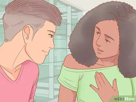 Imagen titulada Tell if a Girl Likes You over Text Step 13
