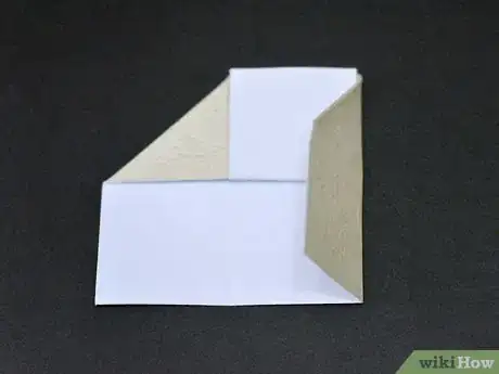 Imagen titulada Make an Origami Chair Step 10