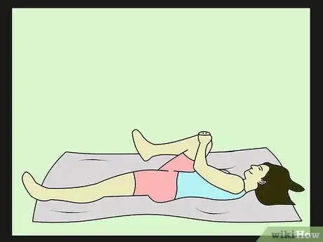 Imagen titulada Work up to the Splits Step 6