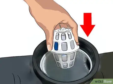 Imagen titulada Diagnose and Remove Any Swimming Pool Stain Step 19