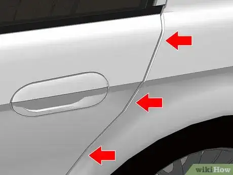 Imagen titulada Check Cars for Accident Damage Step 3