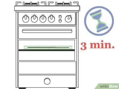 Imagen titulada Fix a Warped Vinyl Record Step 6