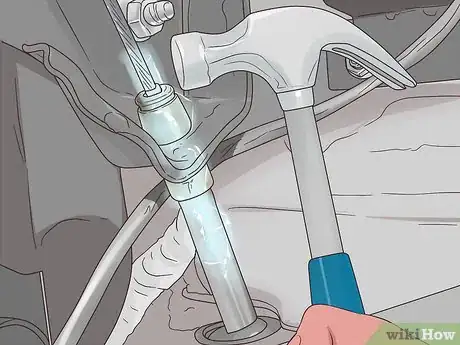 Imagen titulada Free a Frozen Parking Brake Step 3