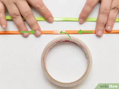 Imagen titulada Make a Paper Bracelet Step 19